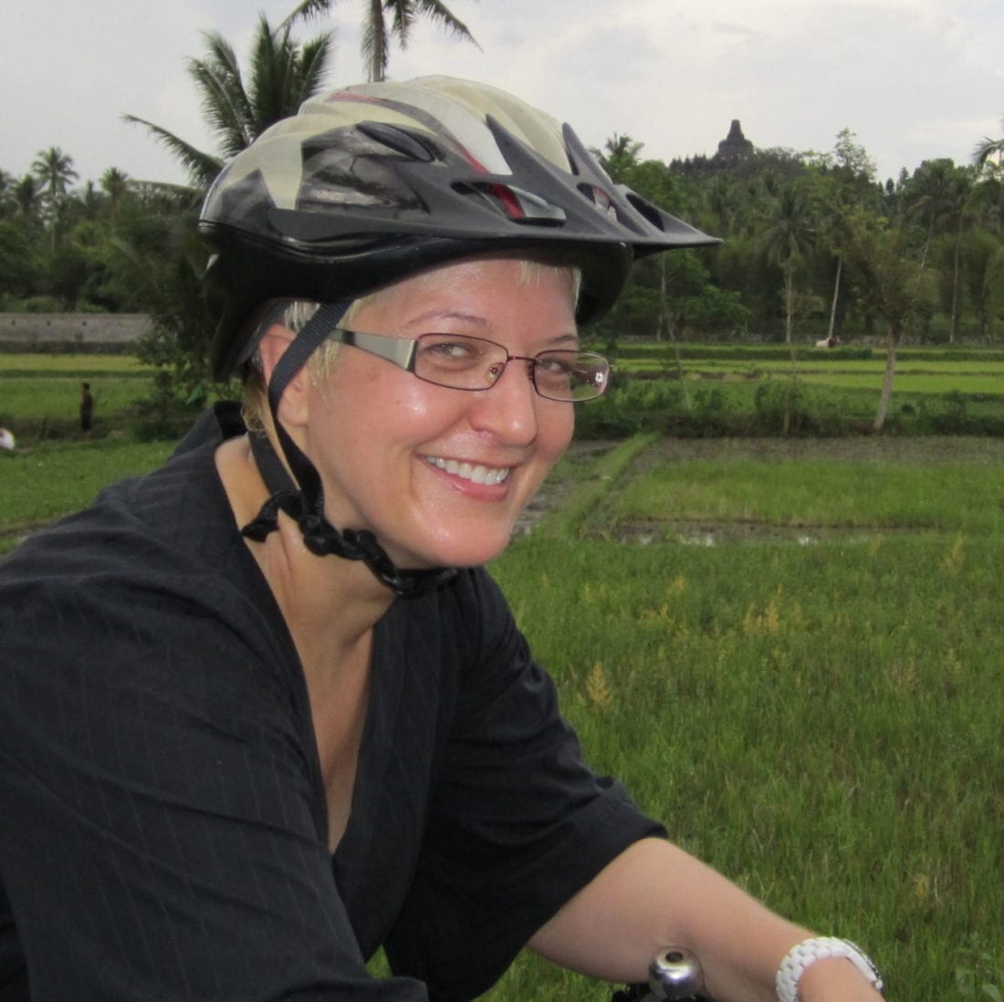 Lynette-Johnson-Art-of-the-Soul-Bali-John-Hardy-DFS-Starboard-Cruise-Jewelry-journey