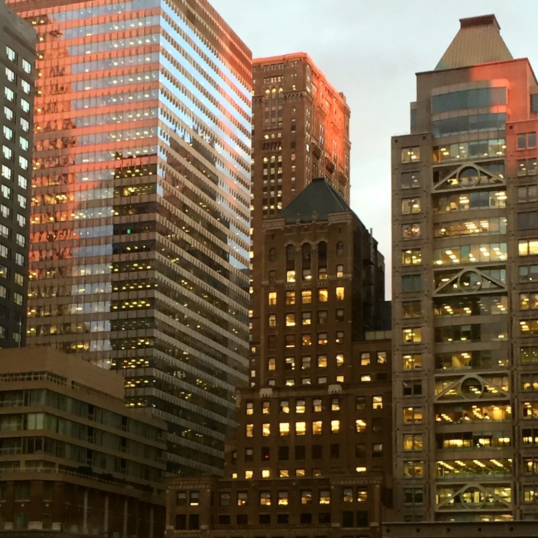 Art-of-Travel-New-York-Sunset-Reflections