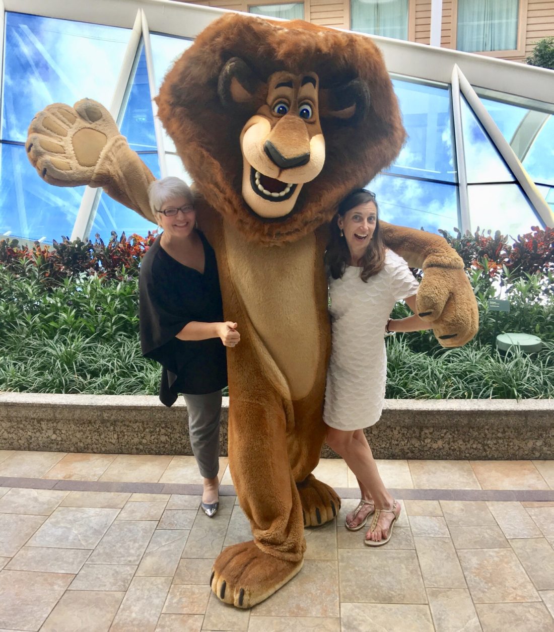 Lynette-Johnson-Art-of-Starboard-DFS-Group-John-Hardy-Cruise-Retail-Royal-Caribbean