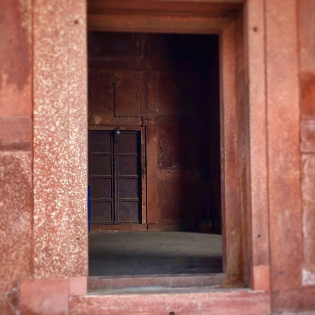 Art-of-Travel-India-Compelling-Door