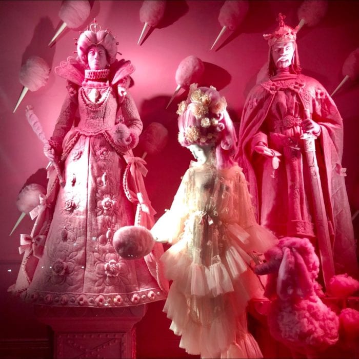 Art-of-Travel-New-York-Bergdorf-Holiday-Window-Pink-Poodle
