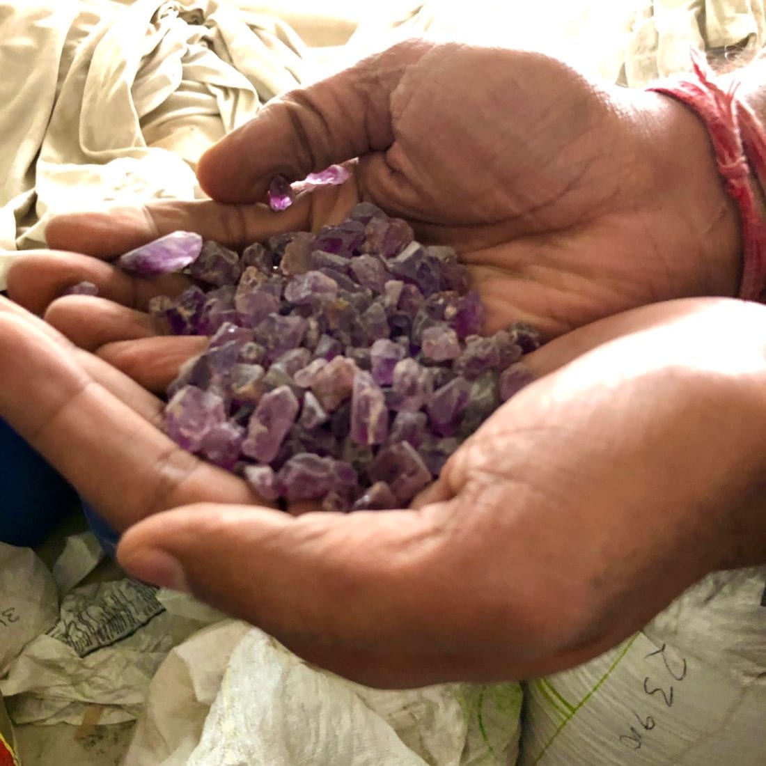 Art-of-Travel-India-Jaipur-Stones